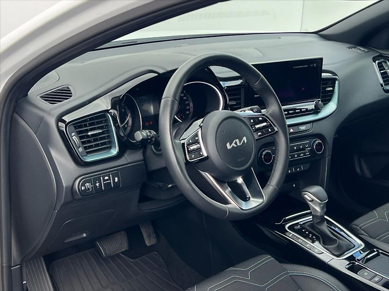 Kia XCeed 1,6 T-GDi 132kW 7DCT STEEL EDI - fotka 6 z 26