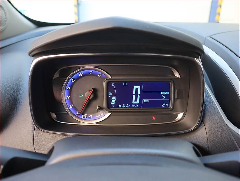 Chevrolet Trax (2014) 1.6 16V, Serv.kniha, Tempomat - fotka 11 z 17