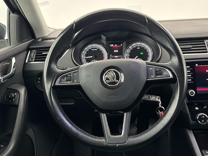 Škoda Octavia Style DSG - fotka 18 z 30