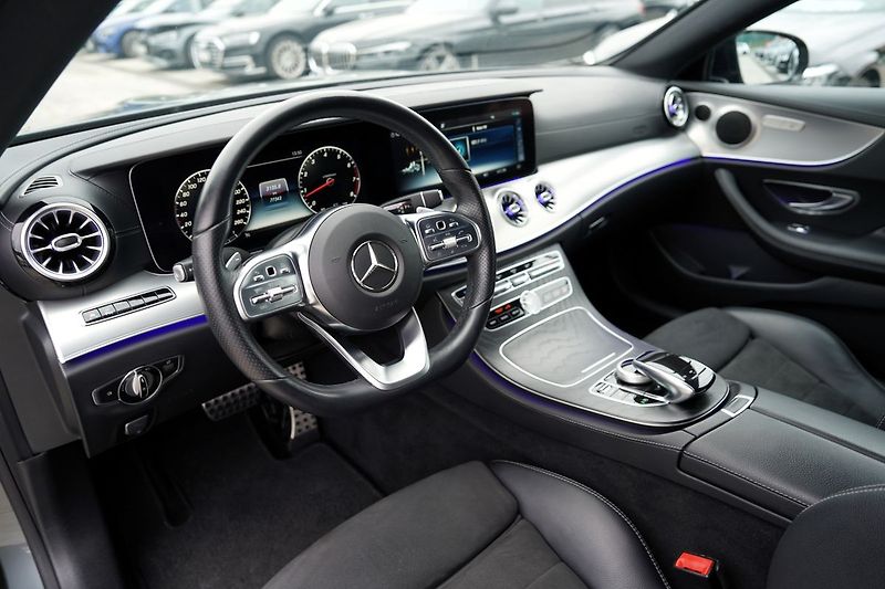 Mercedes-Benz Třídy E E 450 AMG 4Matic+, 370PS - fotka 20 z 43