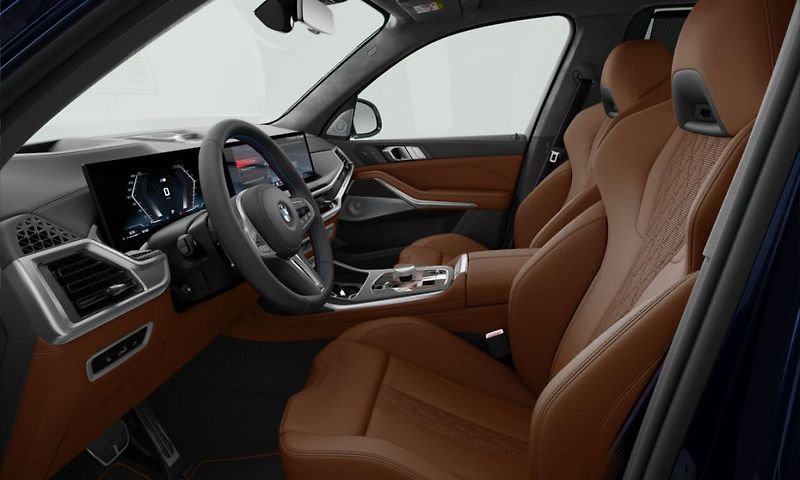 BMW X7 M60i xDrive - fotka 4 z 4