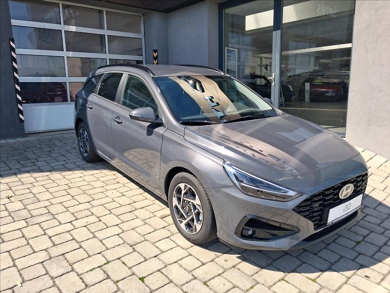 Hyundai i30 (2026) 1,0   T-GDI MT GO CZECH - fotka 2 z 13