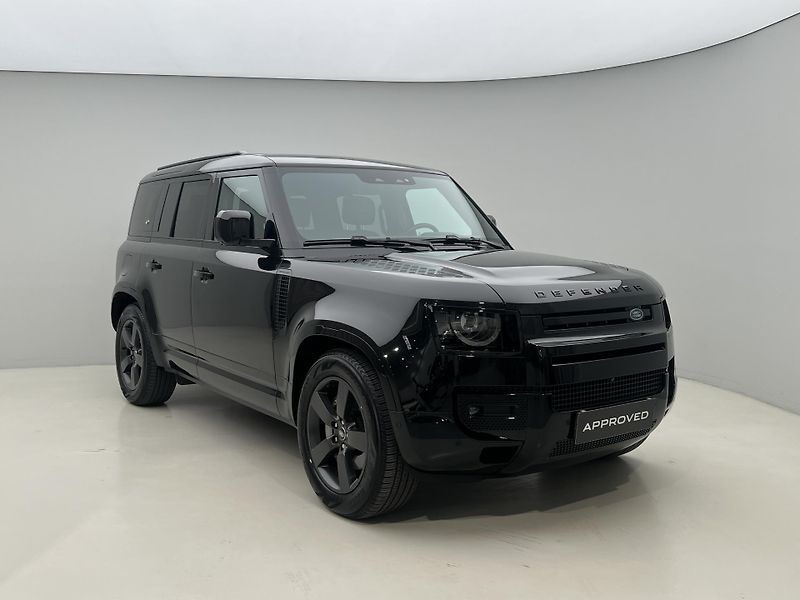 Land Rover Defender 110 D300 HSE AUT CZ - fotka 9 z 51