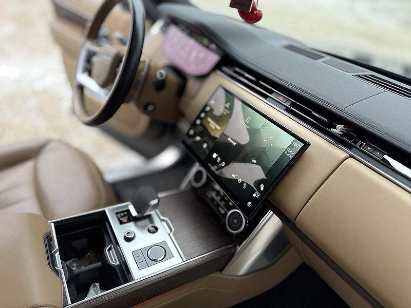 Land Rover Range Rover (2022) 3.0 D6H,FACELIFT ,TOP - fotka 4 z 55