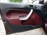 Ford Fiesta (2009) 1.6 TDCi 66kW - náhled 18