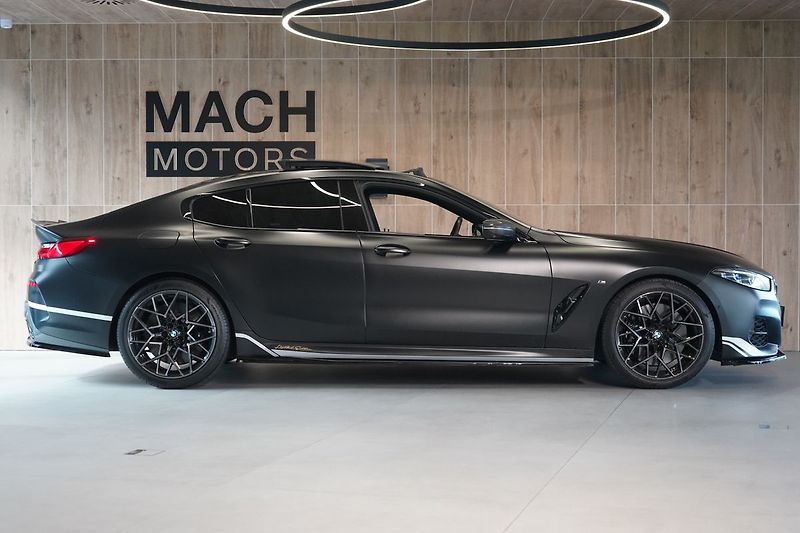 BMW Řada 8 M850i xDrive, Golden Thunder - fotka 6 z 50