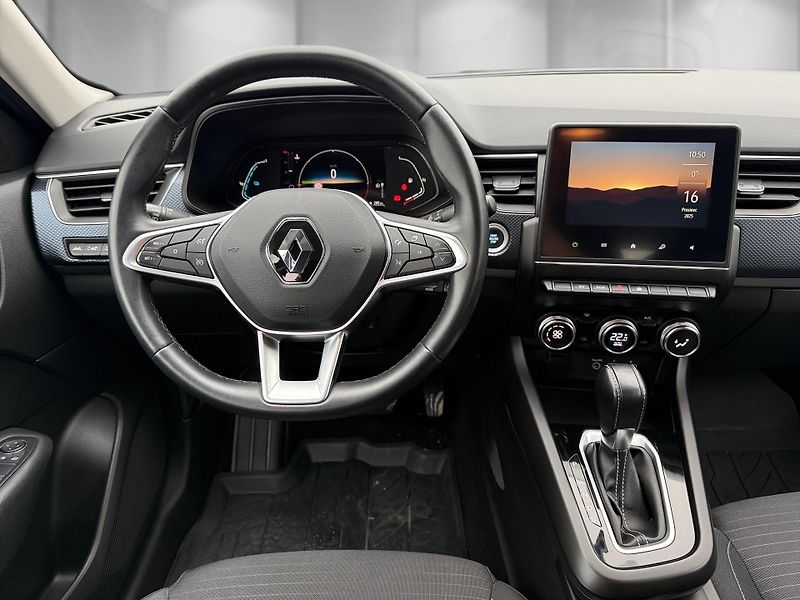 Renault Arkana (2023) 1,6 E-Tech 105 kW ZEN - fotka 15 z 24