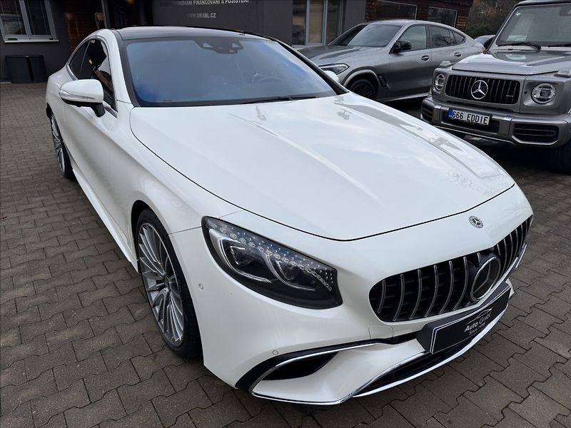 Mercedes-Benz Třídy S S 560 AMG 4Matic Kupé - fotka 3 z 34