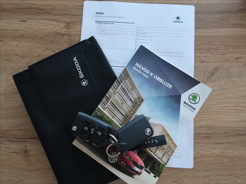 Škoda Fabia 1,0 TSi,70kW,1majČR,klima,DPH - fotka 21 z 24