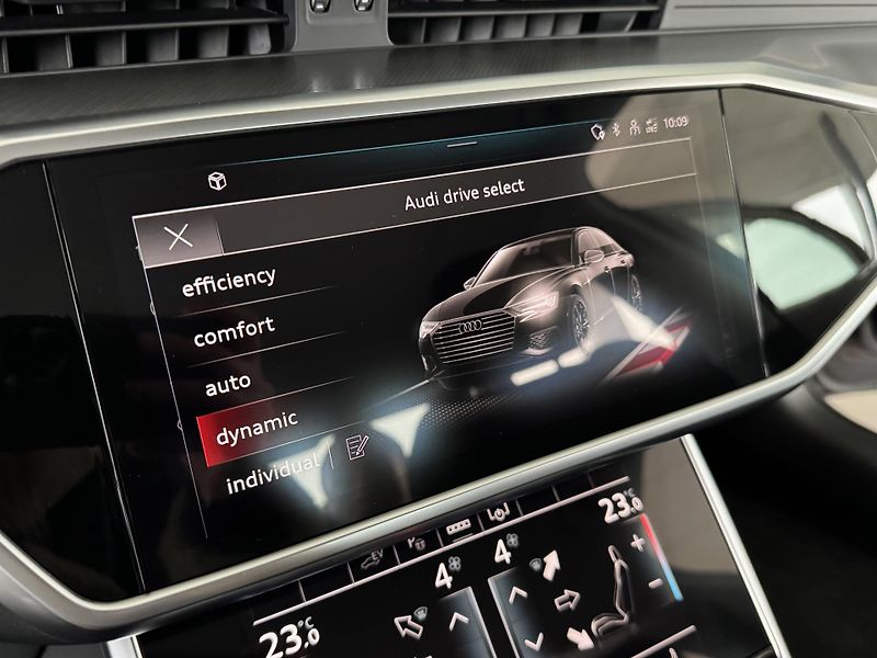 Audi A6 50TFSIe Quattro*360kam*KeyLess - fotka 25 z 38
