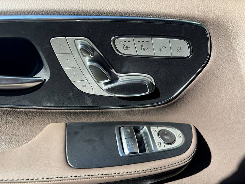 Mercedes-Benz Třídy V (2026) V 300 d / Exclusive / L / 4M - fotka 20 z 29