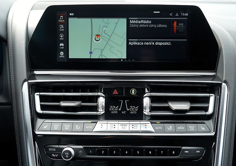 BMW Řada 8 840i Gran Coupe/Led/340 PS - fotka 39 z 49