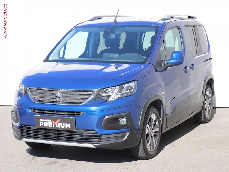 Peugeot Rifter (2025) 1.2T, 1.maj,ČR, ALLURE - fotka 3 z 3