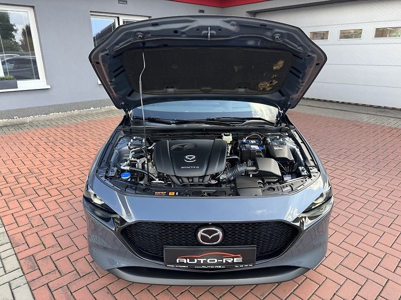 Mazda 3 (2019) 2.0i G122 LED Navi Bose Kamera - fotka 34 z 50