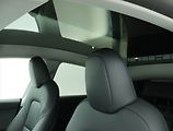 Tesla Model Y (2023) Long Range AWD 79kWh, SoH 93% - náhled 15