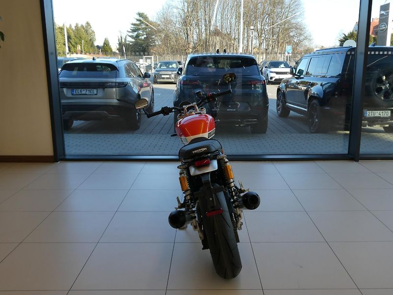 Triumph Speed Twin (2026) 1200 RS DEMO - fotka 4 z 9