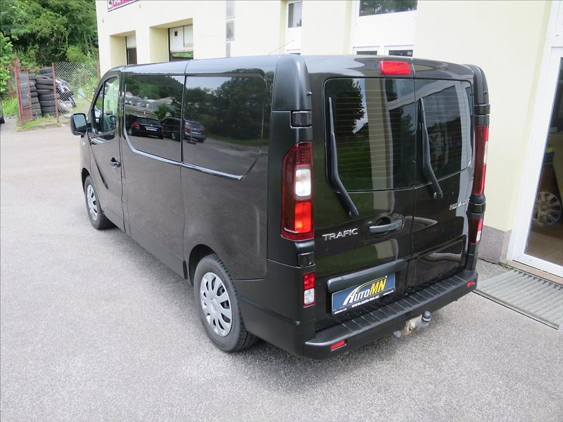 Renault Trafic 1,6  dCi Expression - fotka 7 z 23