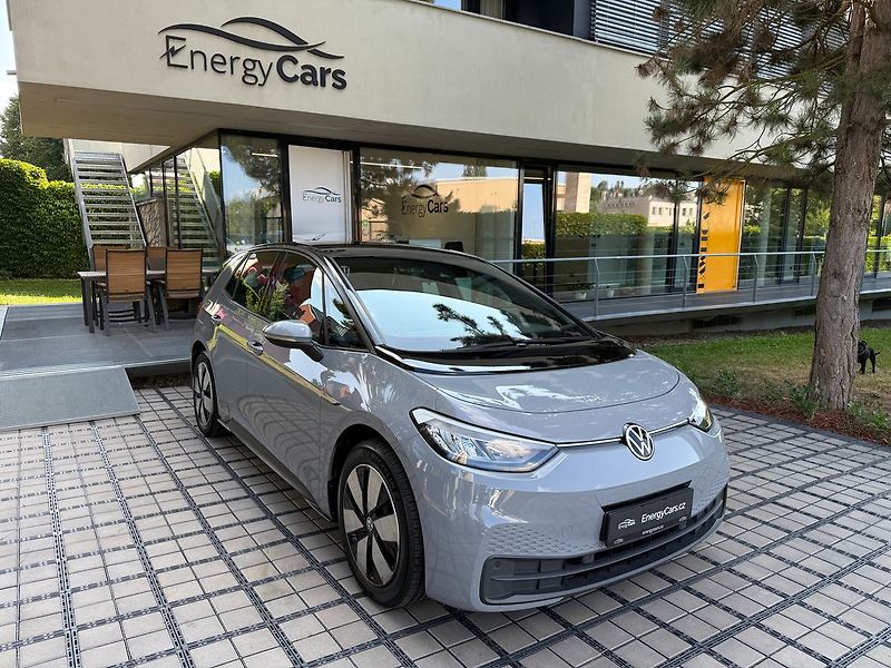 Volkswagen ID.3 PRO 62 kWh ACC - fotka 36 z 36