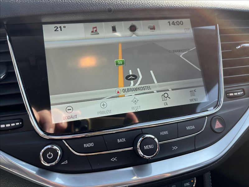 Opel Astra 1,6 CDTi + KLIMA NAVI SERVIS - fotka 19 z 42