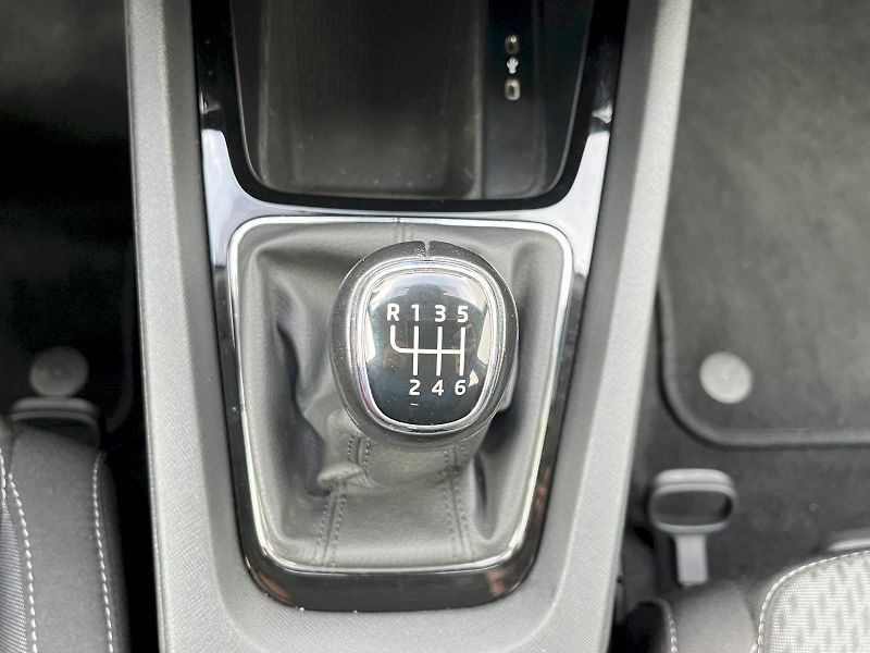 Škoda Octavia (2020) 1.5 TSI 110kW Style Combi - fotka 13 z 27