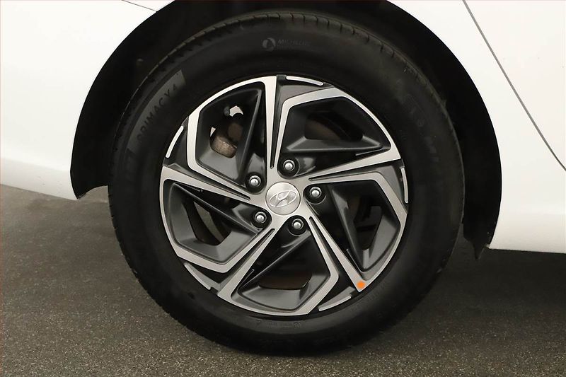 Hyundai i30 (2023) 1.0 T-GDI, Automat, ČR,1.maj - fotka 14 z 14