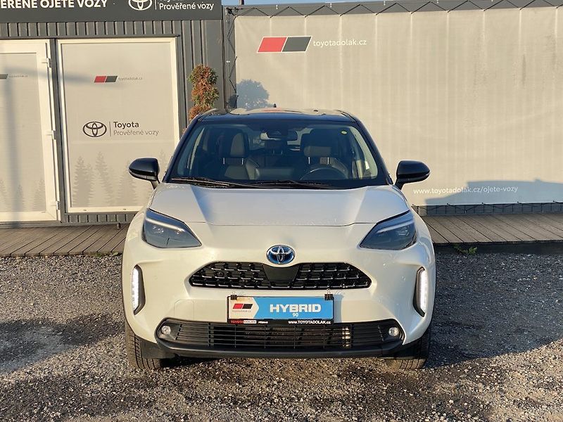 Toyota Yaris Cross 1.5HEV, ČR-1m, Executive, DPH - fotka 3 z 16