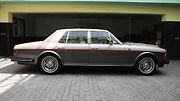 Rolls-Royce Silver Spirit.