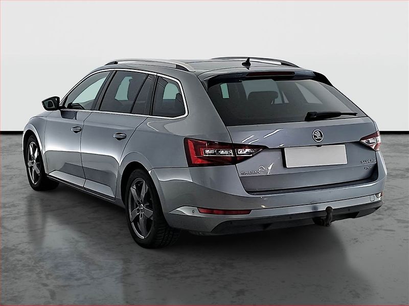 Škoda Superb (2017) Laurin&Klement 2.0 TDI 4x4 - fotka 4 z 18