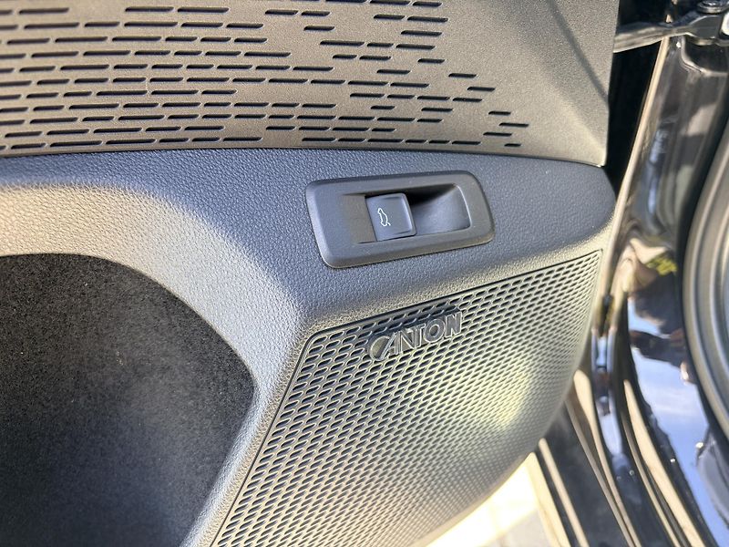 Škoda Octavia RS 180KW MATRIX CANTON HUD - fotka 14 z 54