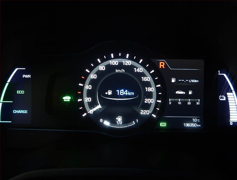 Hyundai Ioniq (2018) Hybrid, Automat, Serv.kniha - fotka 11 z 21