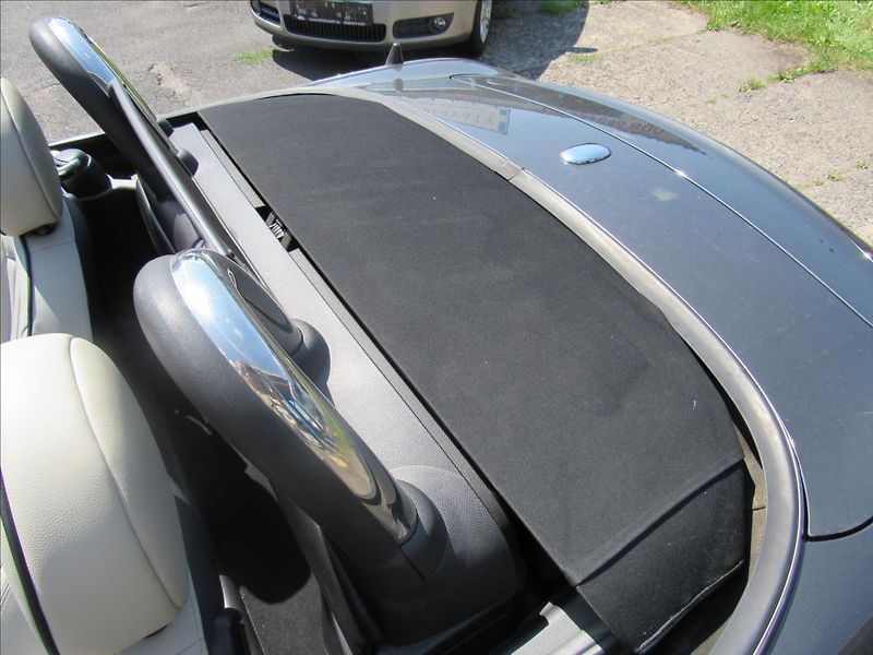 Mini Cooper 1,6 i 90kW Roadster Cabrio - fotka 10 z 43