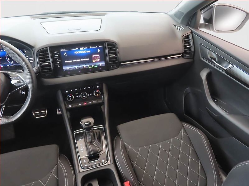Škoda Karoq (2022) Sportline 1.5 TSI - fotka 8 z 14