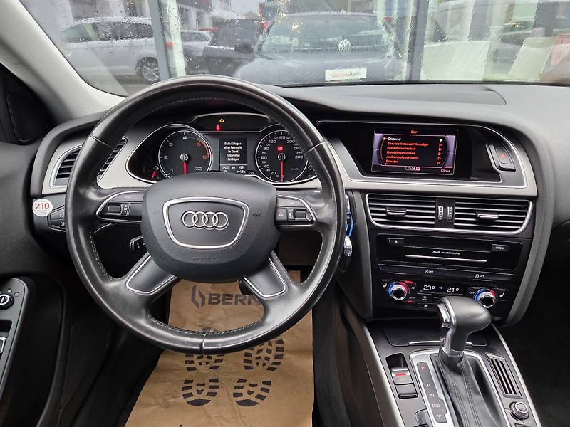 Audi A4 Avant 2.0 TDI DSG - fotka 9 z 30