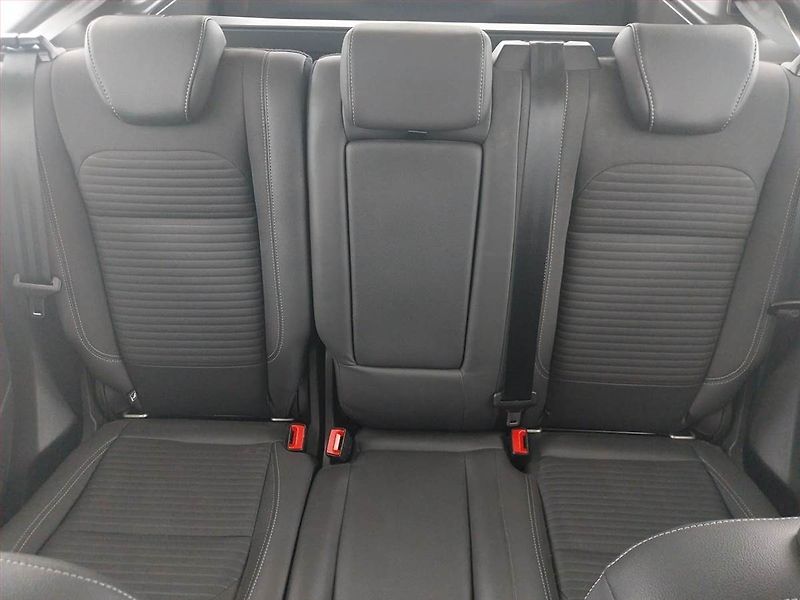 Ford Kuga (2019) 2.0 TDCi, 4X4, Automat - fotka 10 z 22