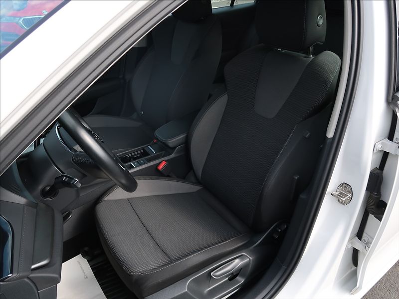 Škoda Octavia 2,0 TDi,110kW,1majČR,Serv.,DPH - fotka 10 z 25