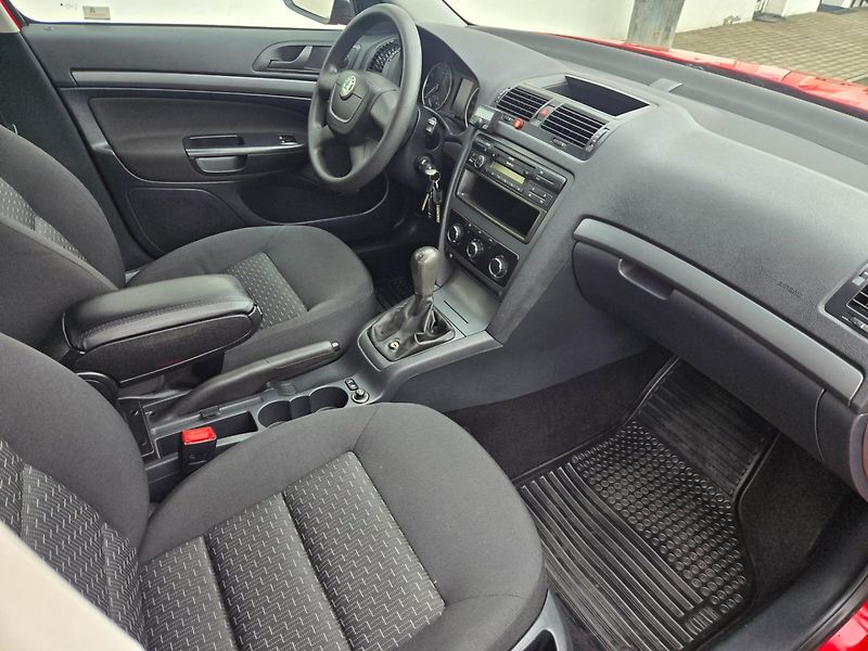 Škoda Octavia (2013) 1.2 TSi - fotka 17 z 20