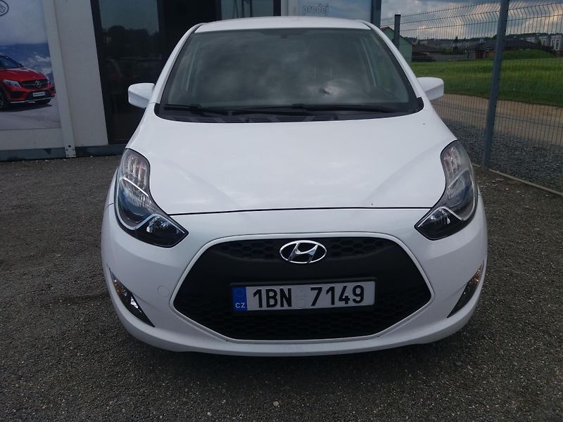 Hyundai ix20 1.6i,92kW,TAŽNY,VÝHŘEV.!! - fotka 2 z 20