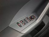 Volkswagen T-Cross (2019) R-Line 1.0 TSI, Automat - náhled 20