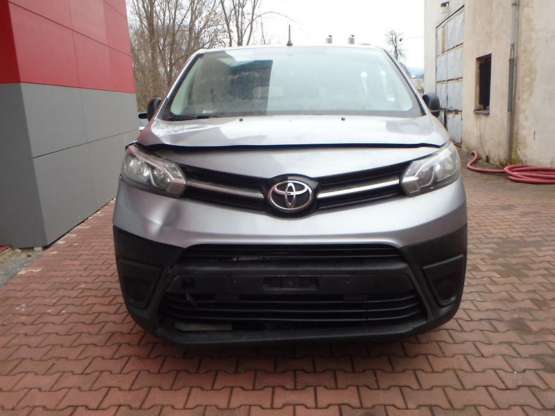 Toyota ProAce Verso  Verso L2  NG16 .0D 4D 140 - fotka 2 z 13