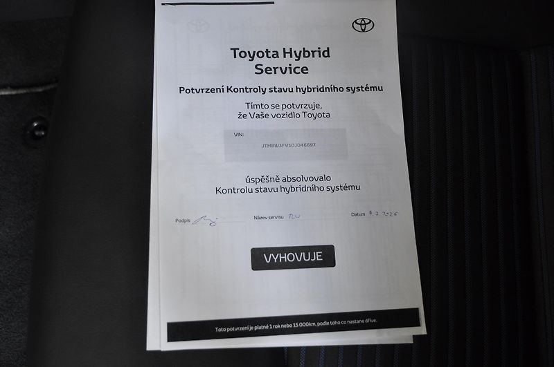 Toyota RAV4 2.5 Hybrid 131kW 4x4 Kůže - fotka 21 z 21