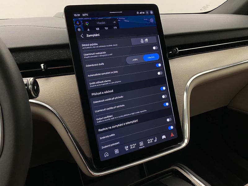 Volvo EX90 PURE ELECTRIC TWIN PLUS 7míst - fotka 53 z 60