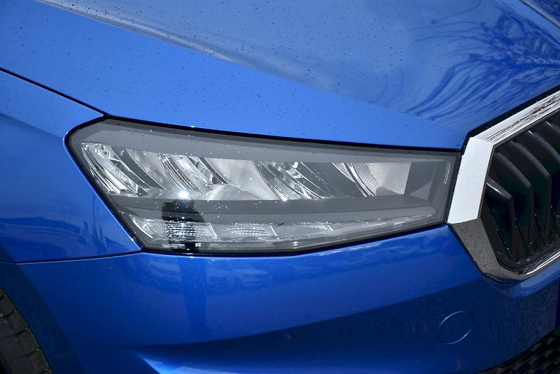 Škoda Fabia (2025) Top Selection 1,0 TSI 70 kW 5- - fotka 8 z 26