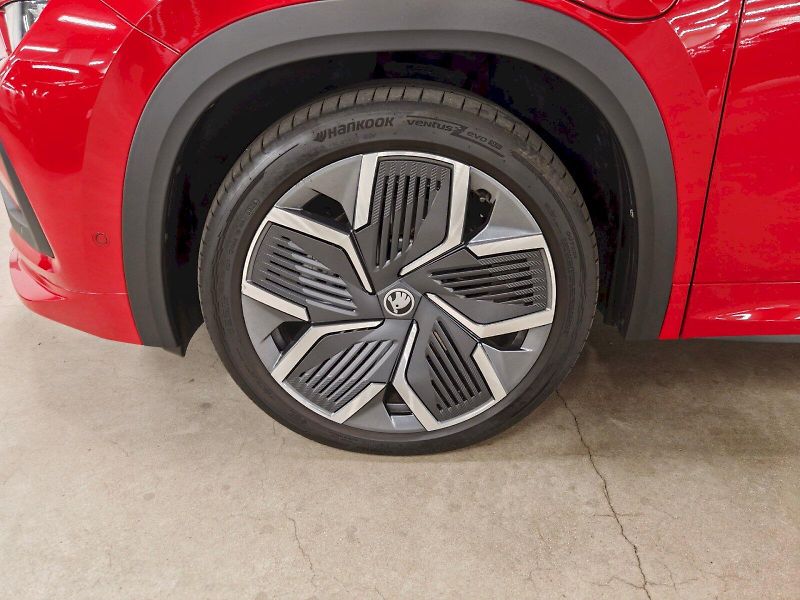 Škoda Kodiaq (2025) iV 1.5 TSI 150 kW DSG Sportlin - fotka 34 z 34