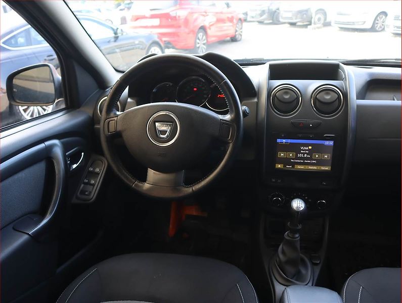 Dacia Duster (2017) 1.5 dCi, Navi, Tempomat - fotka 7 z 18
