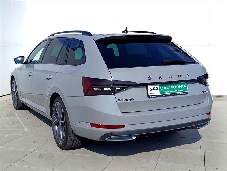 Škoda Superb 2,0 TDi DSG 4x4 Tažné 1maj.,ČR - fotka 10 z 46