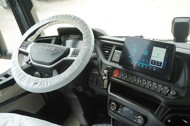 Iveco S-WAY (2026) AS260S46Y/PS / no mileage/ ADR - fotka 16 z 24