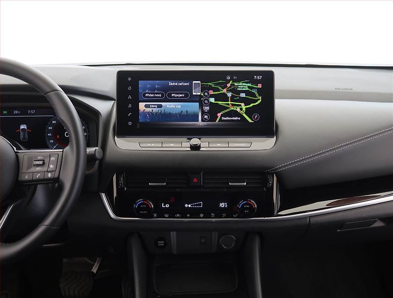 Nissan Qashqai (2024) N-Connecta 1.5 e-Power - fotka 12 z 23