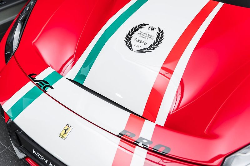 Ferrari 488 Pista PILOTI - fotka 23 z 26