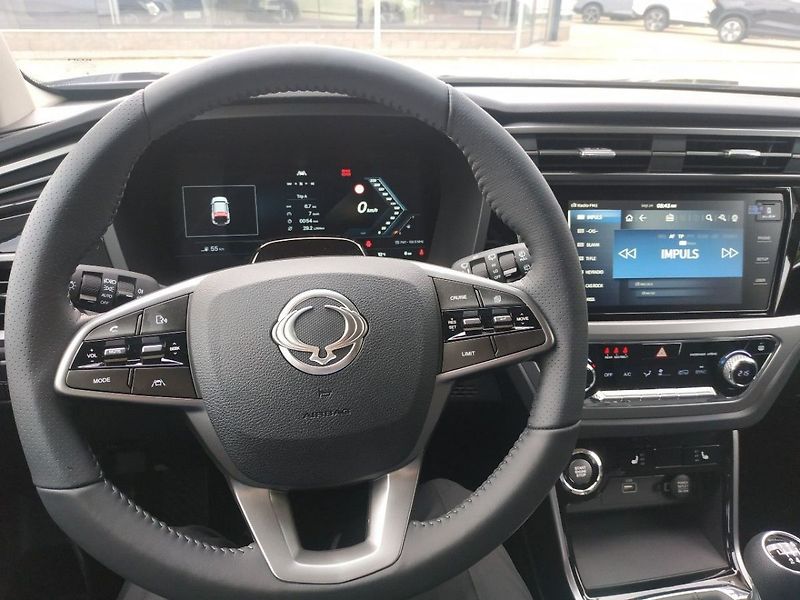 KGM Korando 1.5T, SMART,4WD, MT, SKLADEM - fotka 15 z 28