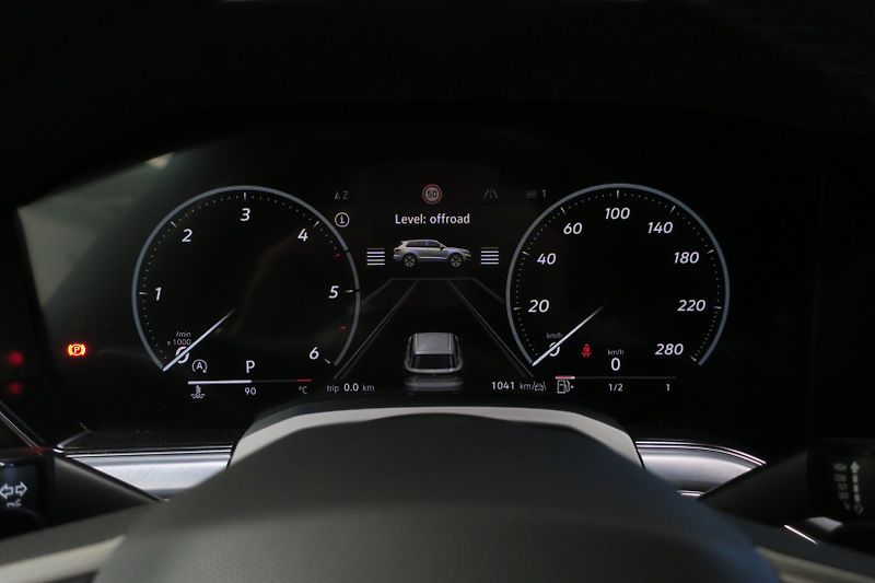 Volkswagen Touareg (2026) NEW Final Edition R Line 210kW - fotka 24 z 50